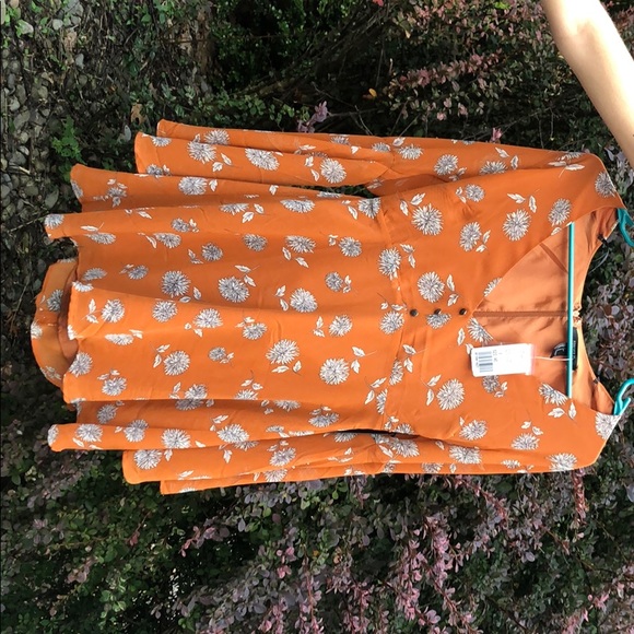 New dress from forever 21 with tags - Picture 1 of 3